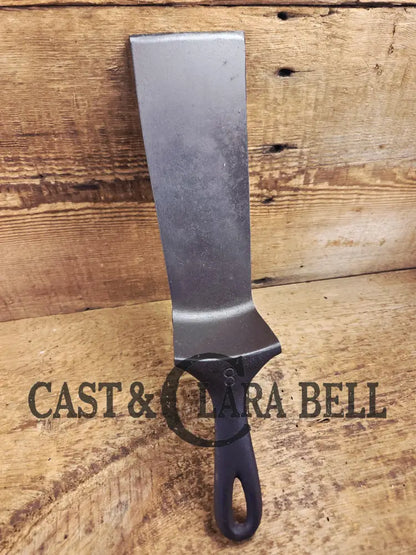 Custom made one of a kind Repurposed Spatula made from 1930’s WagnerWare #8 skillet. Compact and lightweight! SC24