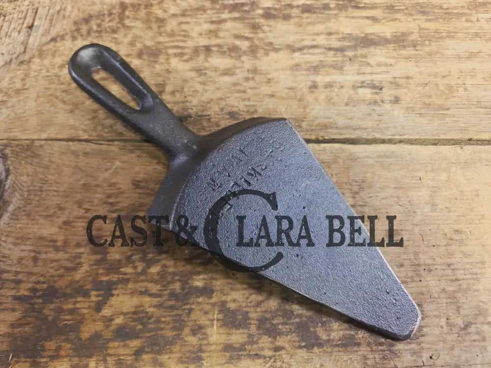 Custom made pie server made from a repurposed skillet that was cracked. Very cool and unique gift! Ready to use! SC24