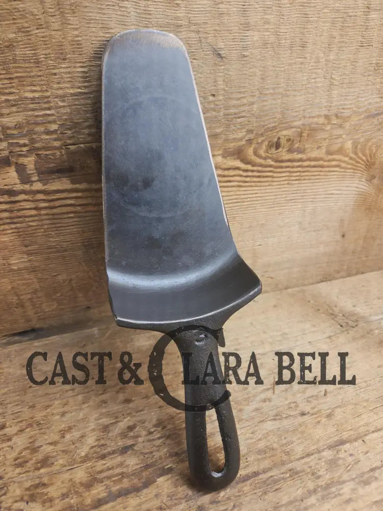 Custom made pie server made from a repurposed skillet that was cracked. Very cool and unique gift! Ready to use! SC24