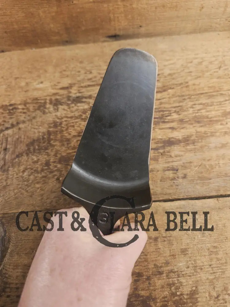 Custom made pie server made from a repurposed skillet that was cracked. Very cool and unique gift! Ready to use! SC24