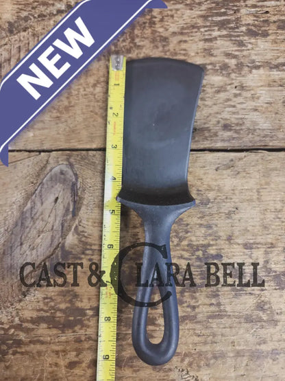 Custom made small Lodge Arc Logo Cast Iron Skillet Spatula. Reclaimed from a early 1900’s Lodge Arc cast iron skillet.