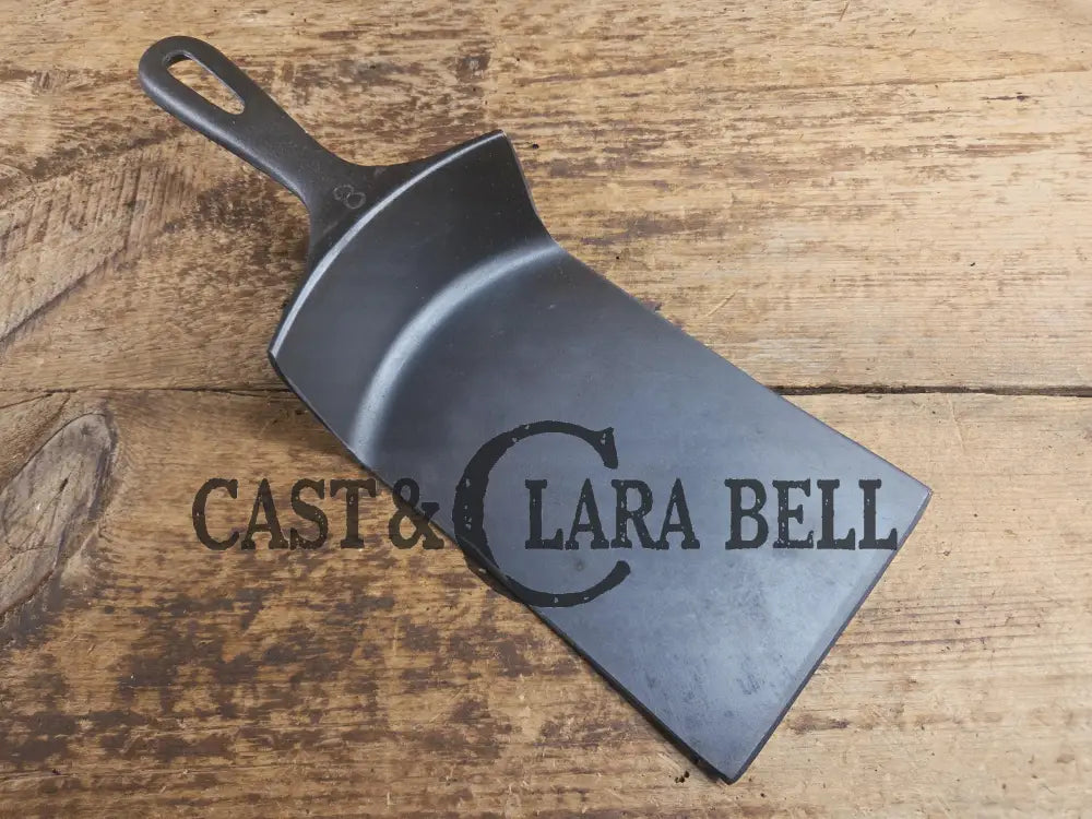 Custom made Wagner Cast Iron Skillet Spatula. Reclaimed 1920’s Era #8 unmarked Wagner cast iron skillet. Great gift!