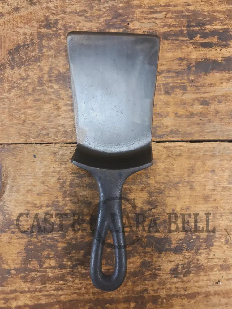 Custom made Wagner Ware Cast Iron Skillet Spatula. Reclaimed 1920’s Era #1053 WagnerWare cast iron egg skillet. Great
