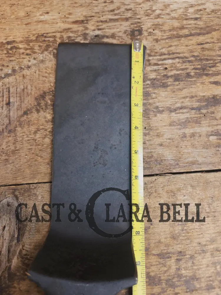 Custom made Wagner Ware Cast Iron Skillet Spatula. Reclaimed 1920’s Era #1058 I. WagnerWare cast iron skillet. Great