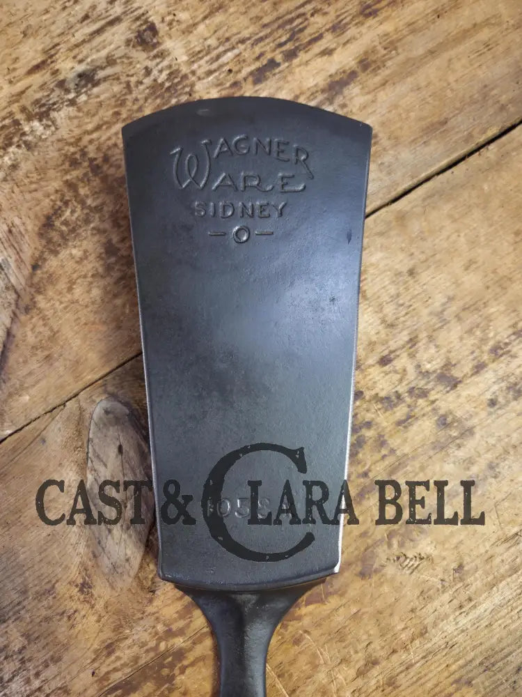 Custom made Wagner Ware Cast Iron Skillet Spatula. Reclaimed 1920’s Era #1058 WagnerWare cast iron skillet. Great gift!