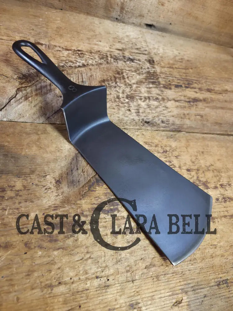 Custom made Wagner Ware Cast Iron Skillet Spatula. Reclaimed 1920’s Era #1058 WagnerWare cast iron skillet. Great gift!