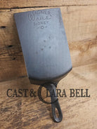 Custom made Wagner Ware Cast Iron Skillet Spatula. Reclaimed 1920’s Era #1058 WagnerWare cast iron skillet. Great gift!
