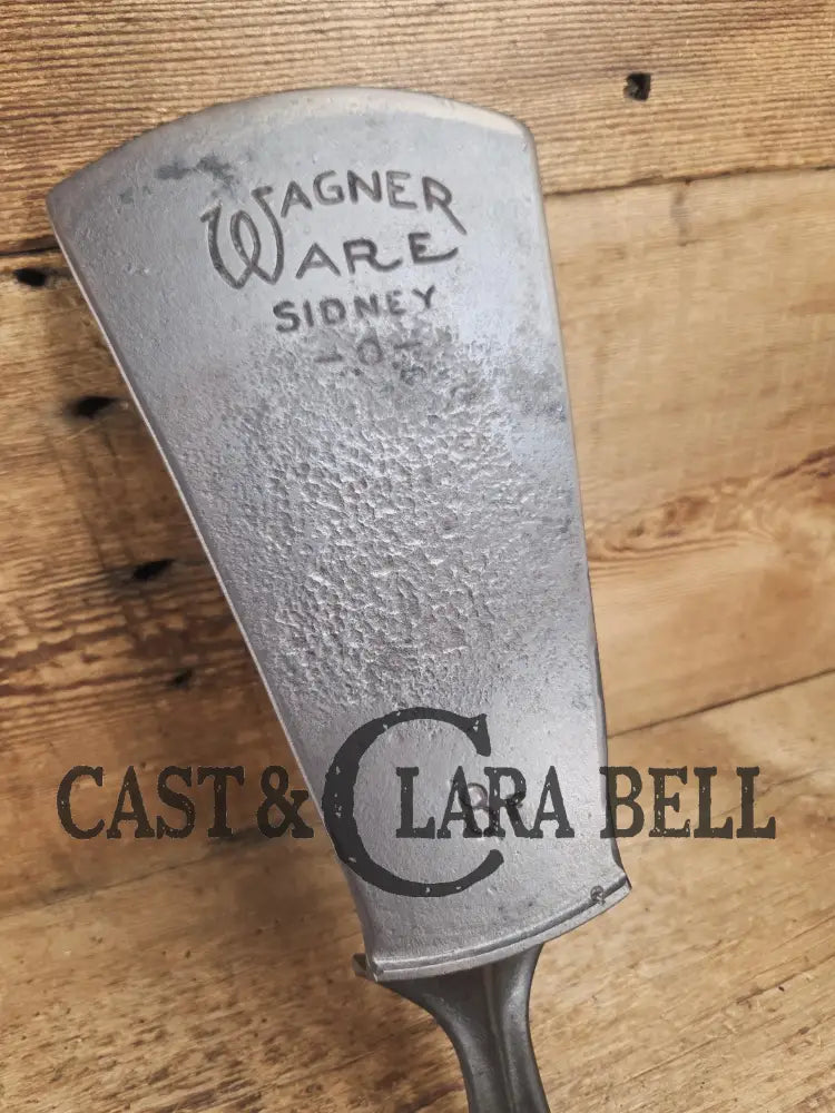 Custom made Wagner Ware Cast Iron Skillet Spatula. Reclaimed 1920’s Era #8 WagnerWare cast iron skillet. Great gift!