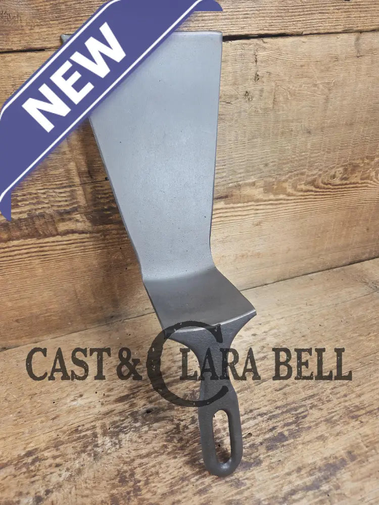 Custom one of a kind Repurposed Spatula. Made from 1940’s Era Griswold Iron Mountain #8 Chicken Fryer. Awesome for the