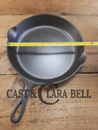Customer Favorite! Early 1900’s Griswold’s First series Victor #9 Skillet with Heat Ring 723. Amazing daily cooker