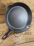 Customer Favorite! Early 1900’s Griswold’s First series Victor #9 Skillet with Heat Ring 723. Amazing daily cooker!