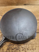 Customer Favorite! Early 1900’s Griswold’s First series Victor #9 Skillet with Heat Ring 723. Amazing daily cooker!