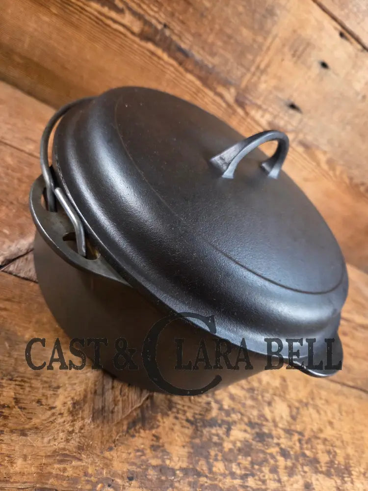 Daily workhorse! 1940’s Griswold #8 Tite-Top Dutch Oven Large Block Logo 1278 C and EZ Clean Lid Dutch Ovens Trivets &