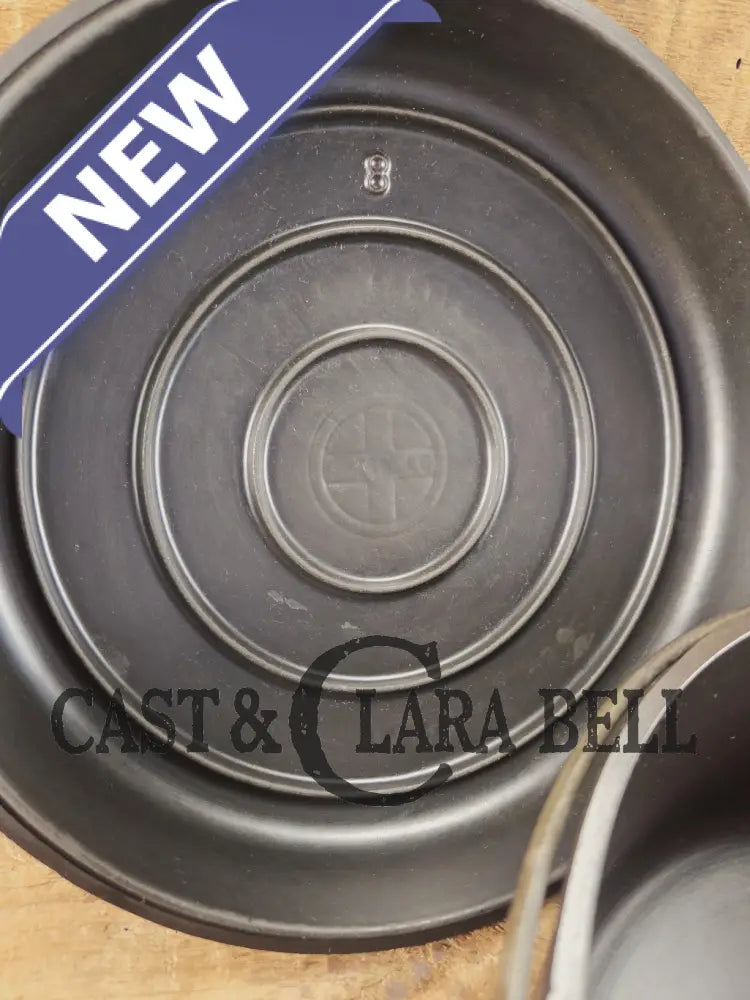 Daily workhorse! Gorgeous 1940’s Griswold #8 Tite-Top Dutch Oven Large Block Logo 1278 C and EZ Clean Lid Dutch Ovens