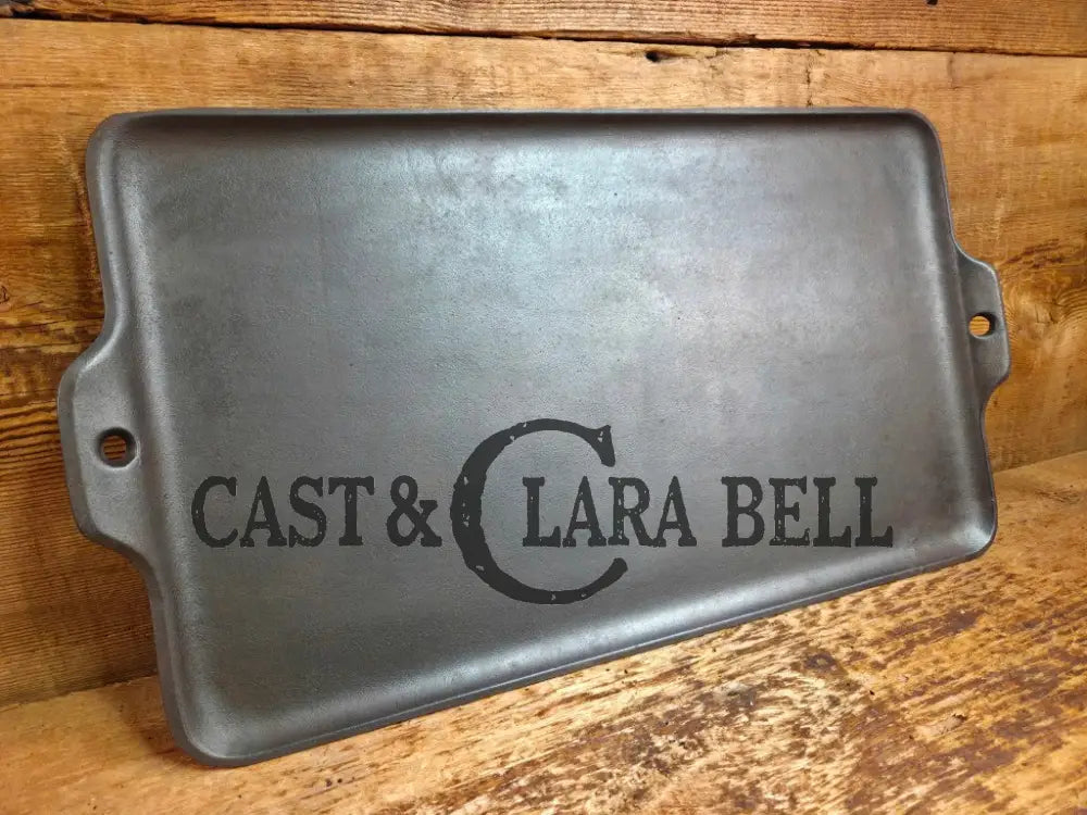 Don’t Miss This if you LOVE Griswold cast iron. Best Seller Griswold ’Cookie Sheet’ Grill Pan. P/n 1108 Griddle