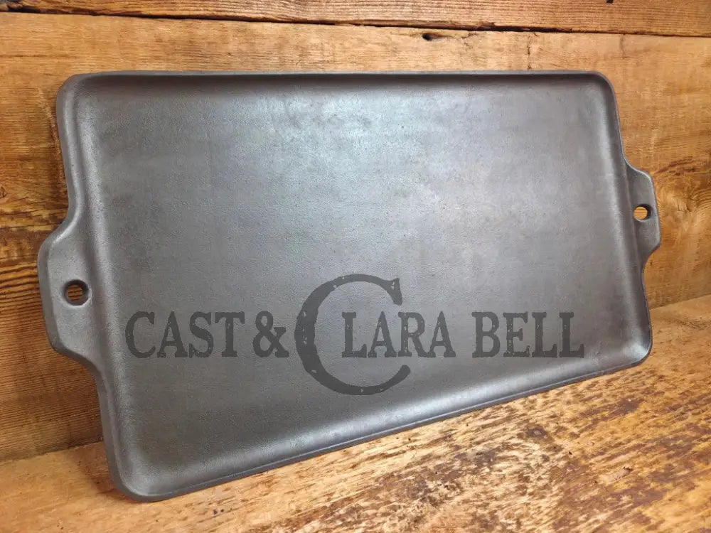 Don’t Miss This if you LOVE Griswold cast iron. Best Seller Griswold ’Cookie Sheet’ Grill Pan. P/n 1108 Griddle