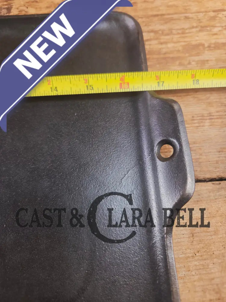 Don’t Miss This if you LOVE Griswold cast iron. THE hard to find Griswold ’Cookie Sheet’ Grill Pan. P/n 1103 MINT