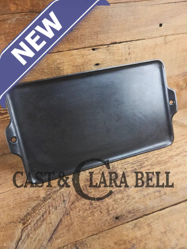 Don’t Miss This if you LOVE Griswold cast iron. THE hard to find Griswold ’Cookie Sheet’ Grill Pan. P/n 1103 MINT