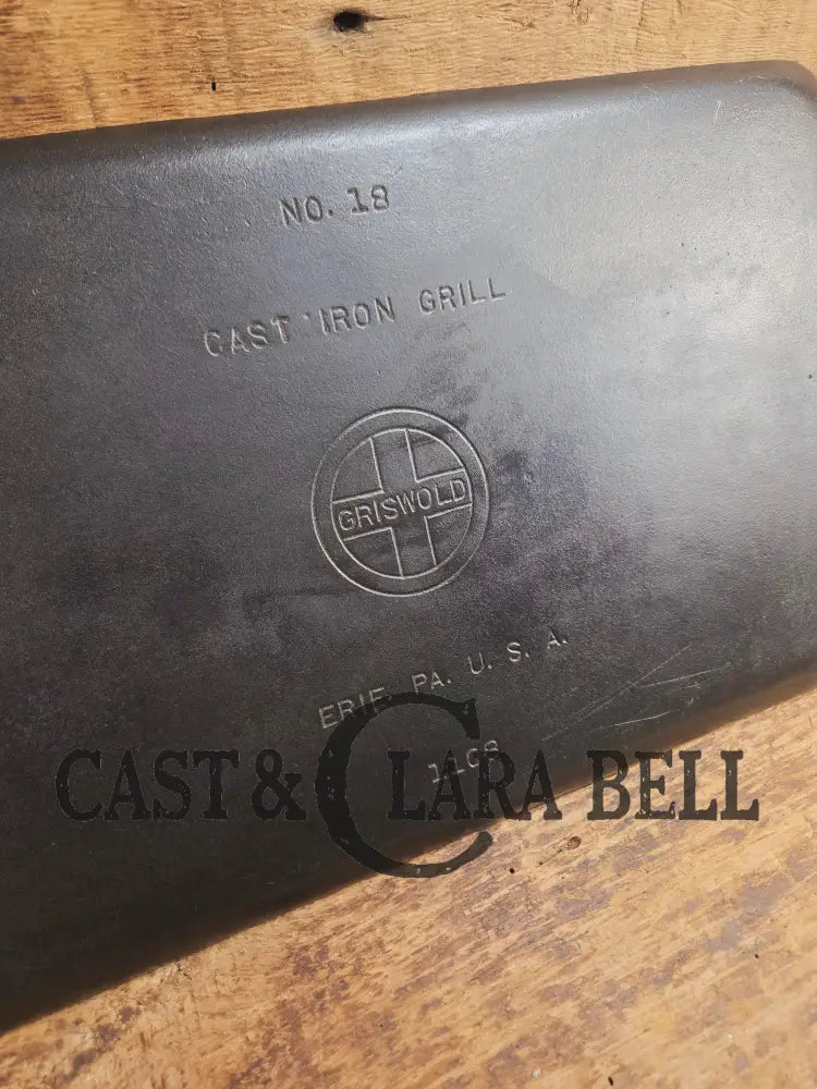 Don’t Miss This if you LOVE Griswold cast iron. THE hard to find Griswold ’Cookie Sheet’ Grill Pan. P/n 1103 MINT