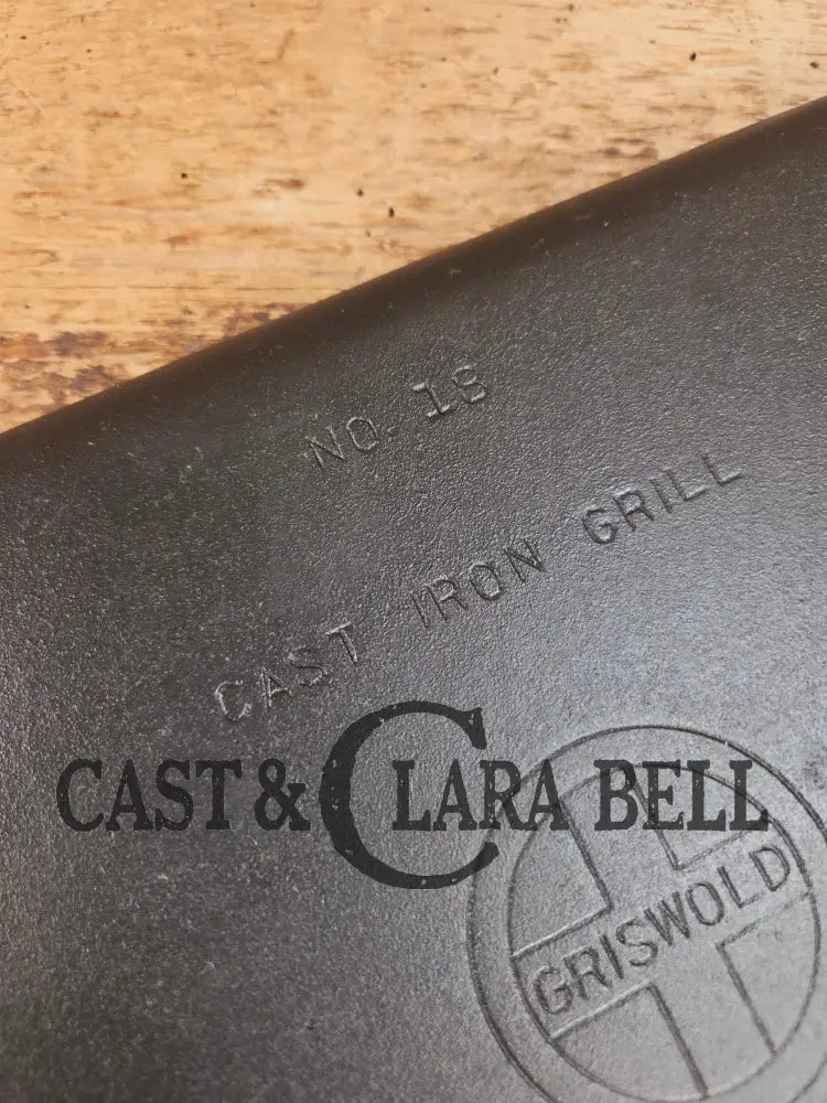 Don’t Miss This if you LOVE Griswold cast iron. THE hard to find Griswold ’Cookie Sheet’ Grill Pan. P/n 1108 Griddle