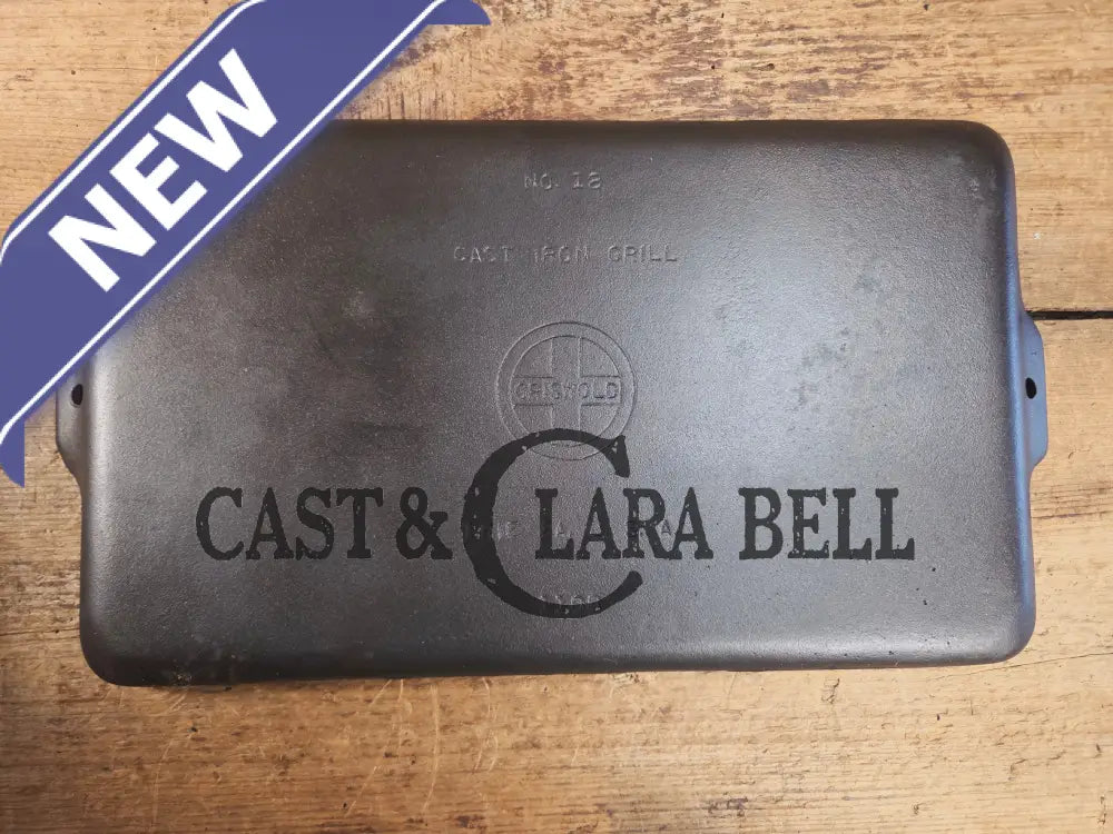 Don’t Miss This if you LOVE Griswold cast iron. THE hard to find Griswold ’Cookie Sheet’ Grill Pan. P/n 1108 Griddle