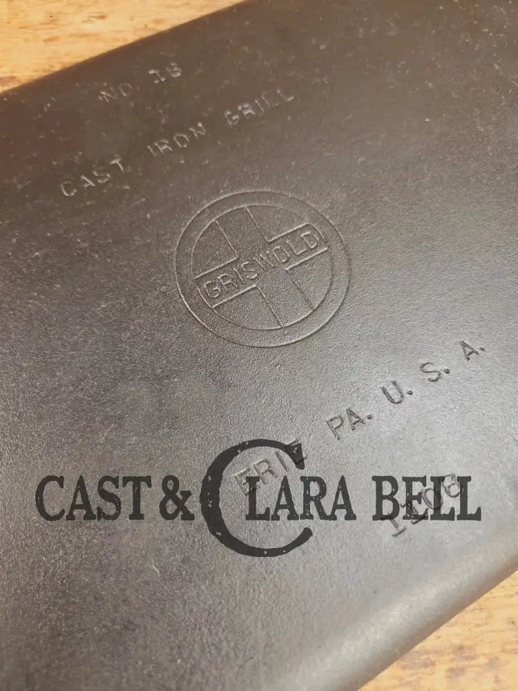 Don’t Miss This if you LOVE Griswold cast iron. THE hard to find Griswold ’Cookie Sheet’ Grill Pan. P/n 1108 Griddle