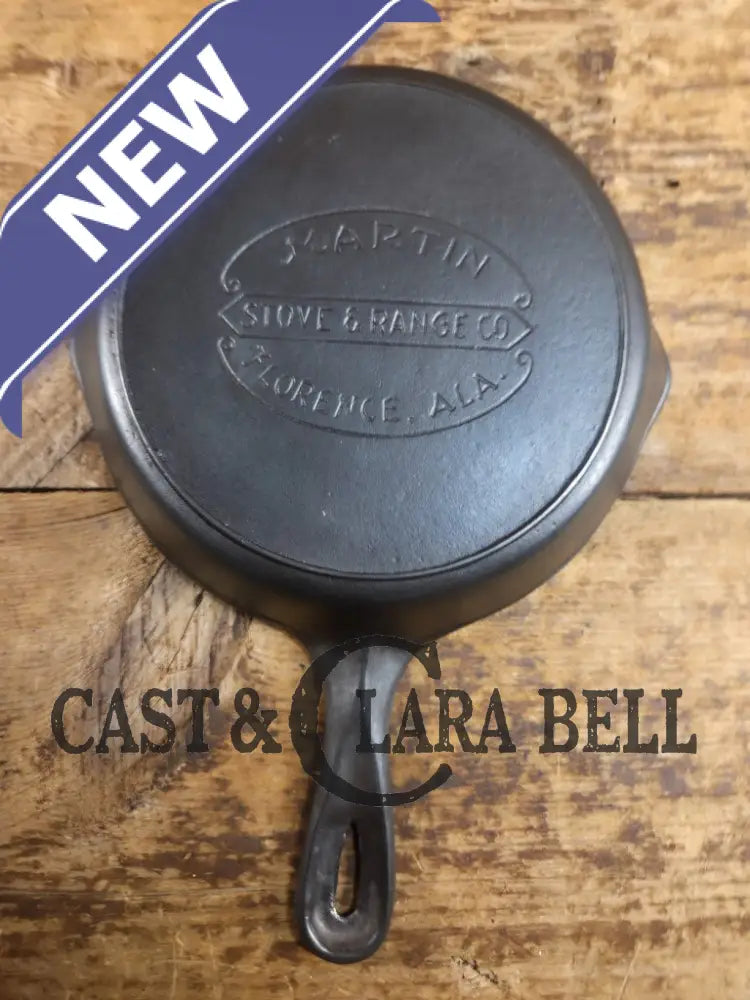 Dont miss this one! Lovely early 1900’s Martin Stove and Range #5 cast iron skillet. Great southern masterpiece! Skillet
