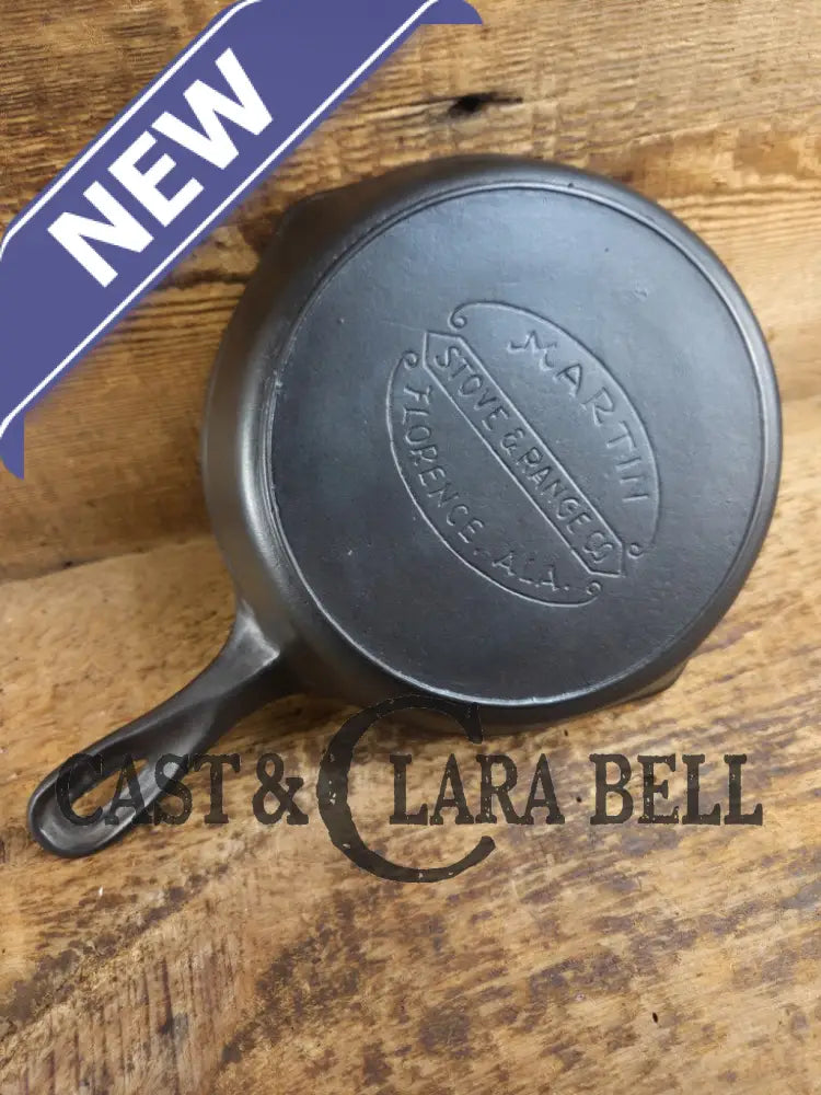Dont miss this one! Lovely early 1900’s Martin Stove and Range #5 cast iron skillet. Great southern masterpiece! Skillet