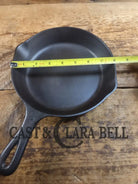 Dont miss this one! Lovely early 1900’s Martin Stove and Range #5 cast iron skillet. Great southern masterpiece! Skillet