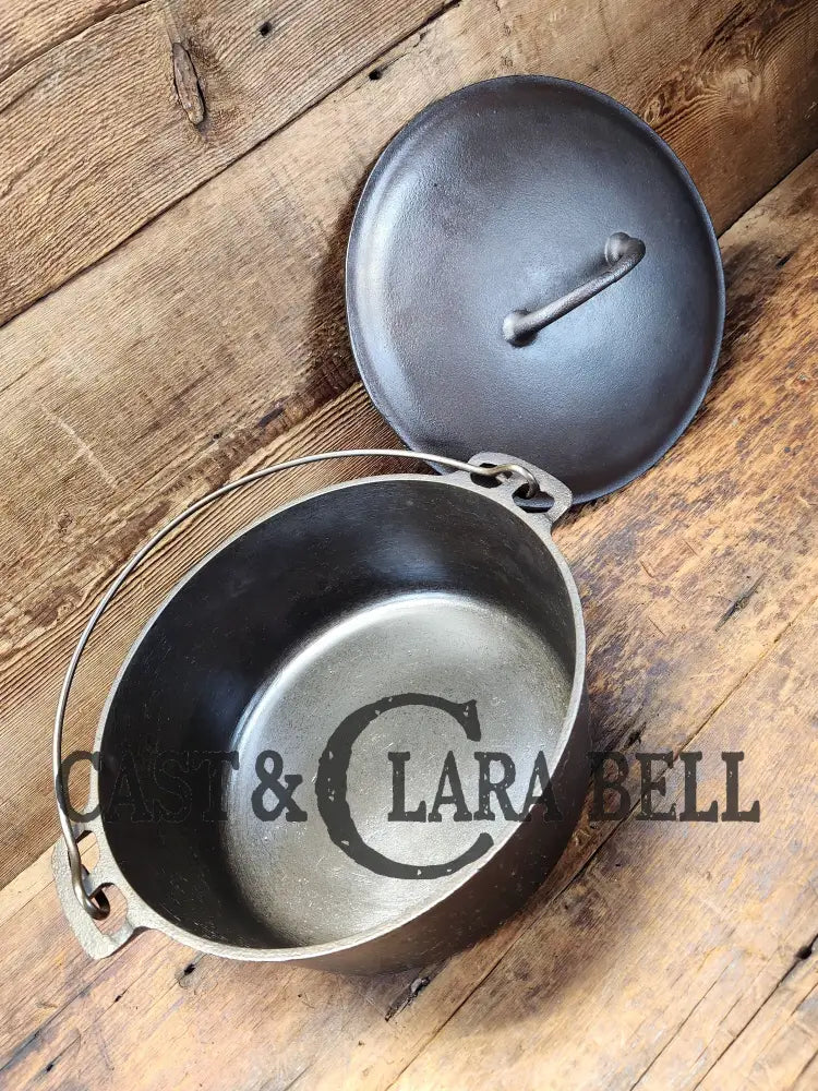 Early 1900’S Griswold #8 Cast Iron Dutch Oven With Matching 833 Lid Slant Logo ’Erie’ Logo