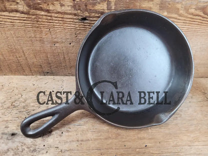 Early 1900’S Lodge #3 Cast Iron Egg Skillet With 3 Notch Heat Ring