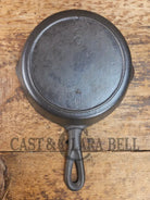 Early 1900’s Lodge #3 (Monday Morning) Cast Iron Egg Skillet Single Notch Raised Y Makers Mark. Awesome pan! Skillet