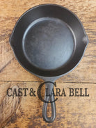 Early 1900’s Lodge #3 (Monday Morning) Cast Iron Egg Skillet Single Notch Raised Y Makers Mark. Awesome pan! Skillet