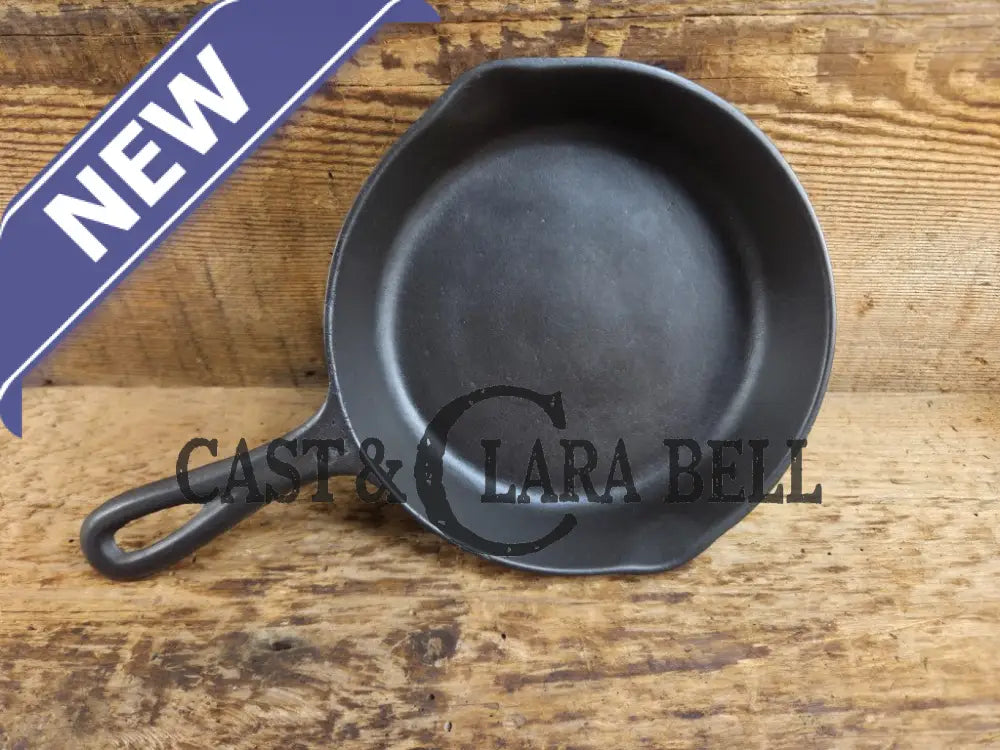 Early 1900’s Martin Stove and Range ’Monday Morning’ cast iron skillet. Fully restored and ready to use! Skillet