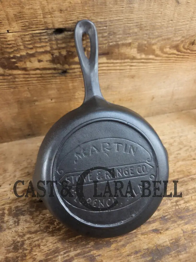 Early 1900’s Martin Stove and Range ’Monday Morning’ cast iron skillet. Fully restored and ready to use! Skillet