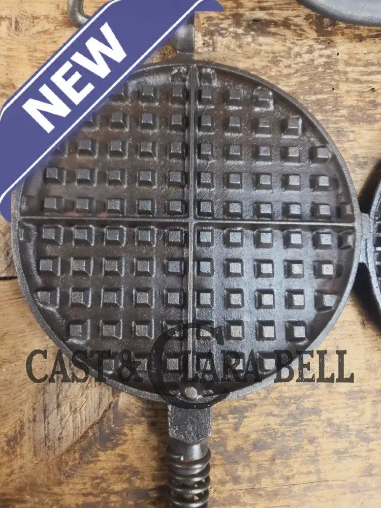 Early 1900’s Stover No. 8 Waffle Iron with Low Base. Gorgeous design and balanced well. Ready to make crispy waffles!