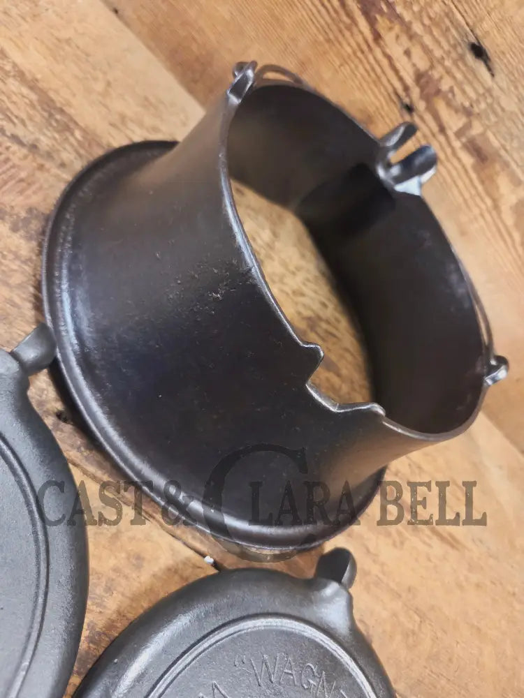 EARLY 1900’s Wagner MFG Co 1892 No. 8 Waffle Iron with Rare Tall Base! Original oak handles! - Waffle Iron