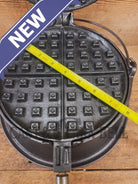 EARLY 1900’s Wagner MFG Co 1892 No. 8 Waffle Iron with Rare Tall Base! Original oak handles! - Waffle Iron