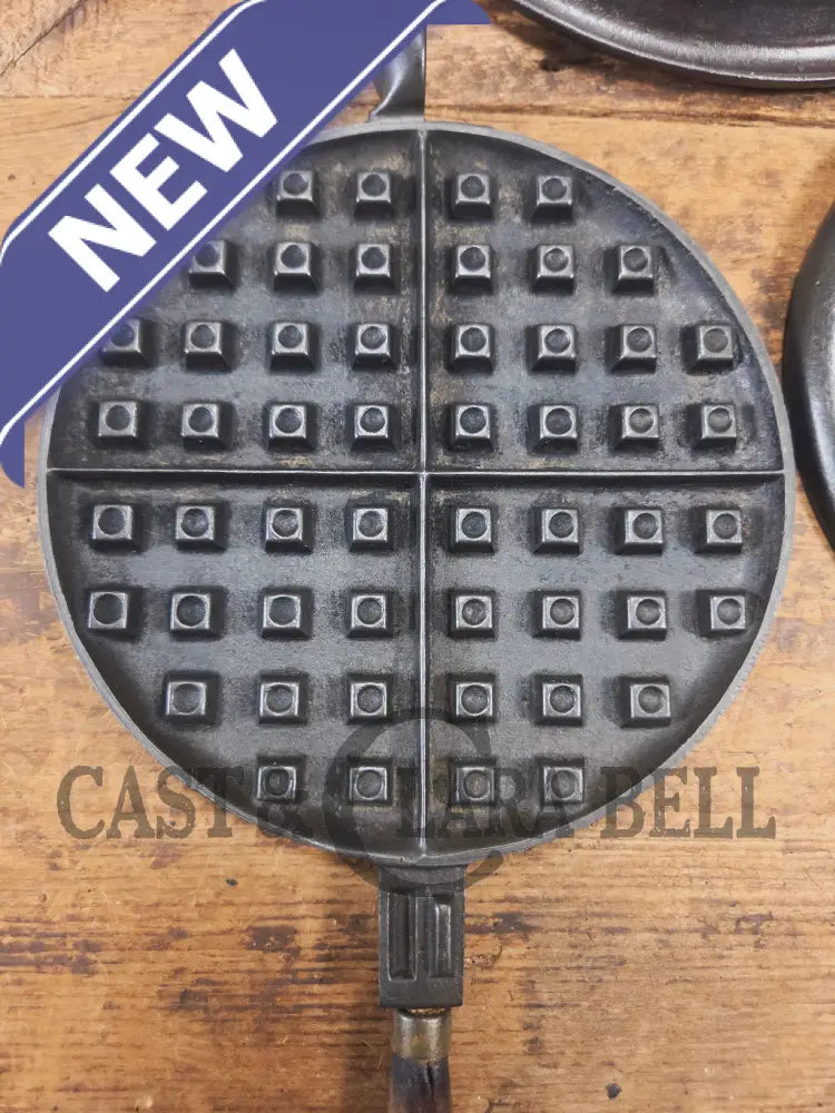 EARLY 1900’s Wagner MFG Co 1892 No. 8 Waffle Iron with Rare Tall Base! Original oak handles! - Waffle Iron