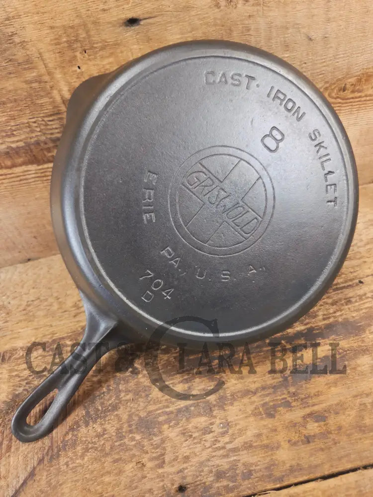 Early 1910’s Griswold #8 Cast Iron Skillet with Slant Logo Full E.P.U 704 D - Skillet