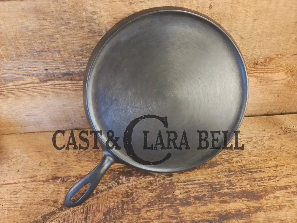 Early 1910’s Griswold #9 Round Griddle with Block Logo ERIE 739 - Griddle