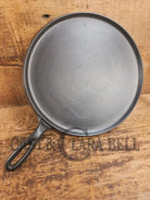Early 1930’s Era Lodge #9 Round Griddle. Harder to find piece raised X and incised 9. Pancakes and Grilled Cheese!