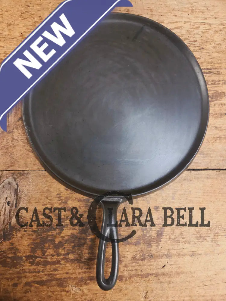 Early 1930’s Era Lodge #9 Round Griddle. Harder to find piece raised X and incised 9. Pancakes and Grilled Cheese!