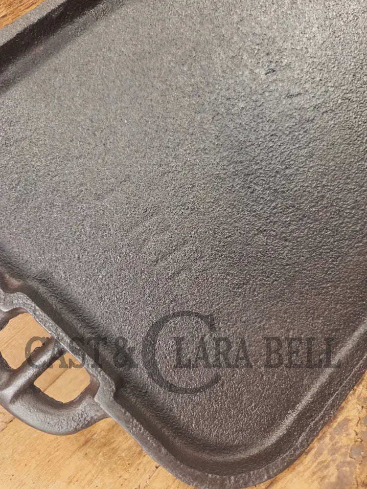 Early 1900’s hard to find Griswold Long Griddle with Slant Block Logo ERIE 745. Perfect for everyday use pancakes and