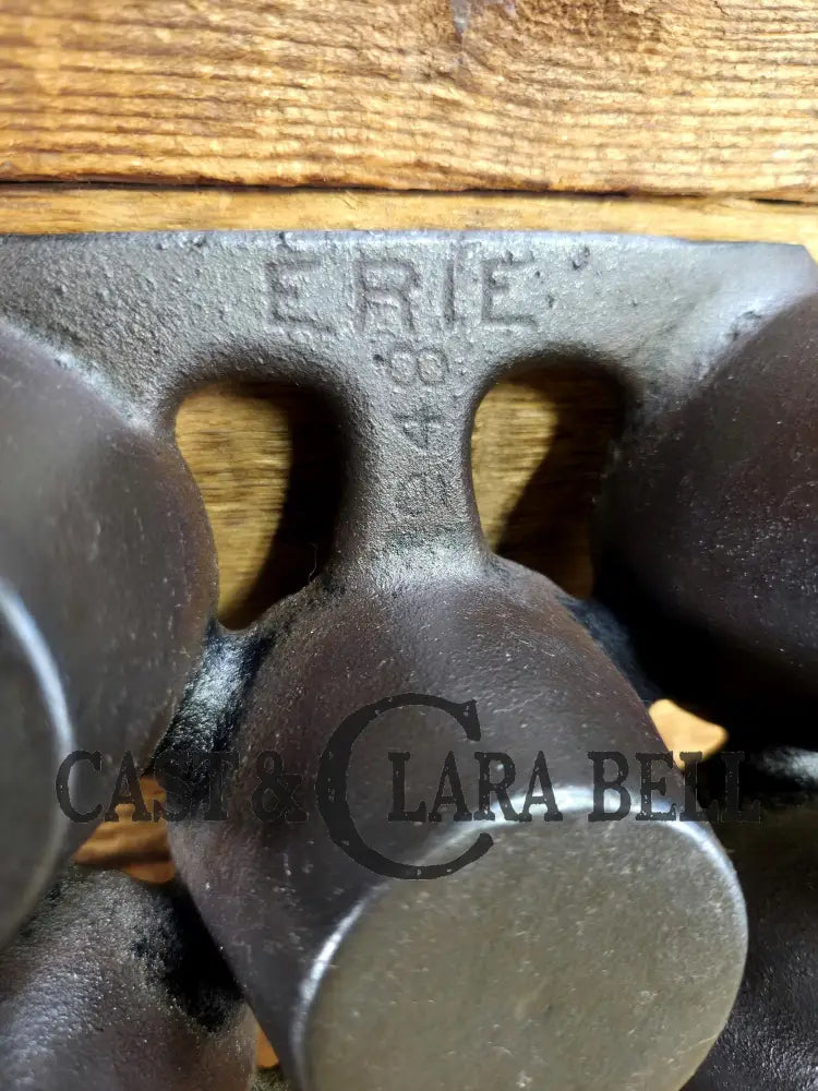 Early Series Erie #10 Popover Pan 11 cup. 948. Variation #4. Beautifully restored and ready to make muffins popovers