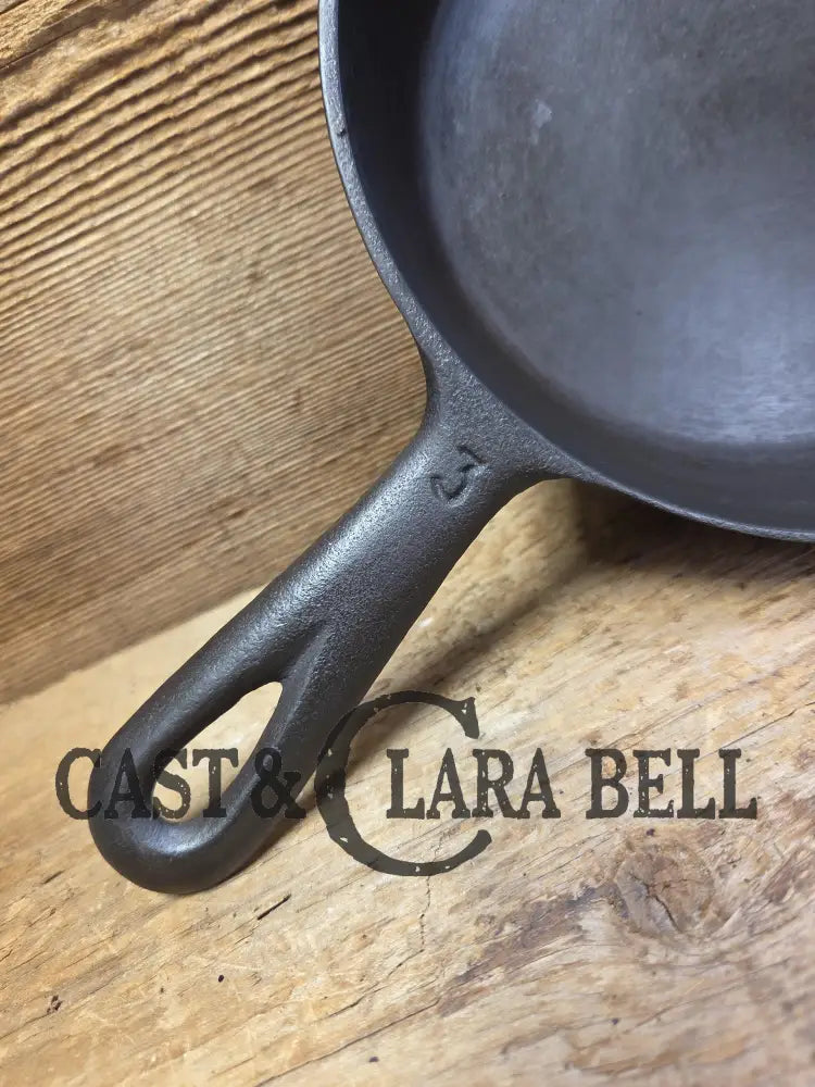 Early to Mid 1900’s Foster Stove Company ’Foster Line’ #3 Cast iron Egg Skillet. PERFECT for the collector not seen