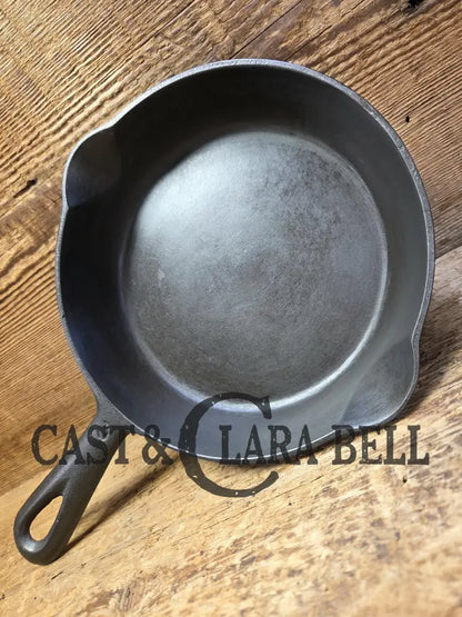 Early to Mid 1900’s Foster Stove Company ’Foster Line’ #3 Cast iron Egg Skillet. PERFECT for the collector not seen