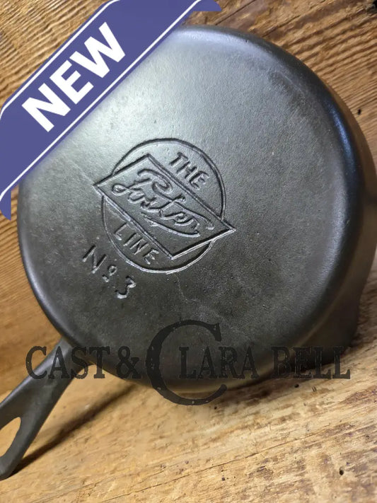 Early to Mid 1900’s Foster Stove Company ’Foster Line’ #3 Cast iron Egg Skillet. PERFECT for the collector not seen