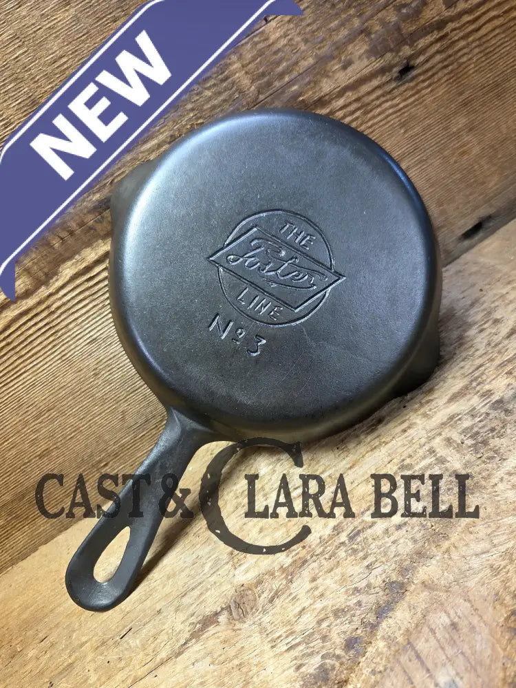 Early to Mid 1900’s Foster Stove Company ’Foster Line’ #3 Cast iron Egg Skillet. PERFECT for the collector not seen