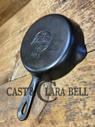 Early to Mid 1900’s Foster Stove Company ’Foster Line’ #3 Cast iron Egg Skillet. PERFECT for the collector not seen